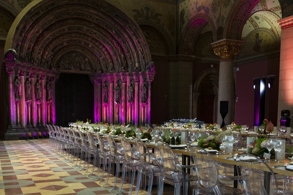 Budapest Central European Fashion Week Front Row Dinner designed by STARDOME // Szépművészeti Múzeum – 2. kép