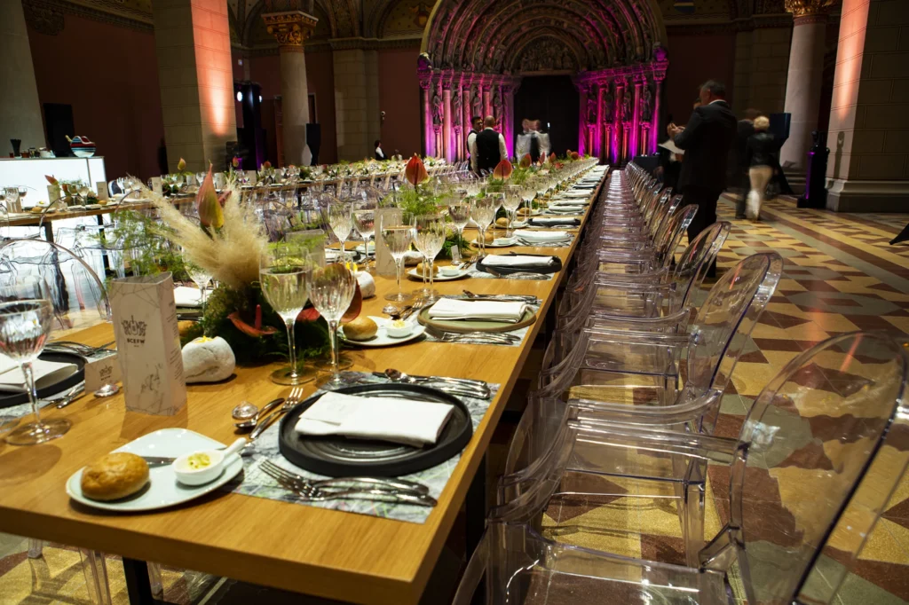 Budapest Central European Fashion Week Front Row Dinner designed by STARDOME // Szépművészeti Múzeum – 1. kép